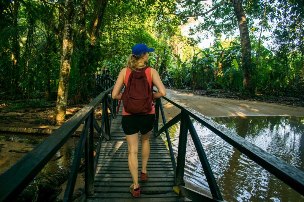 Esta imagen tiene un atributo ALT vacío; su nombre de archivo es trekking-tayrona6-1024x683.jpg